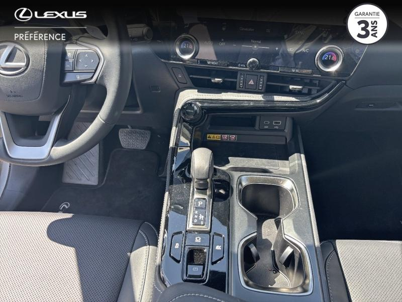 Photo 9 de l’annonce de LEXUS NX d’occasion à vendre à MONTFAVET