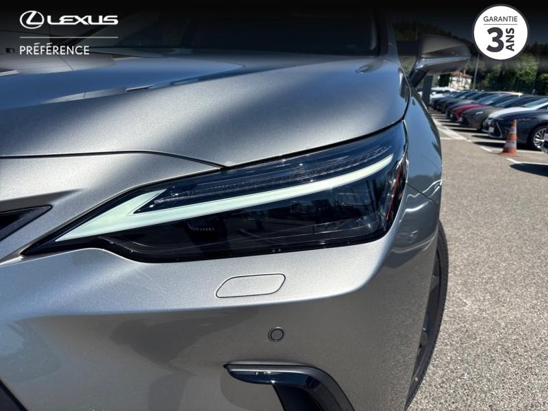 Photo 16 de l’annonce de LEXUS NX d’occasion à vendre à MONTFAVET