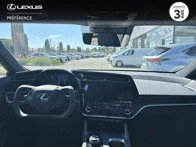 Photo 5 de l’annonce de LEXUS RZ d’occasion à vendre à MONTFAVET