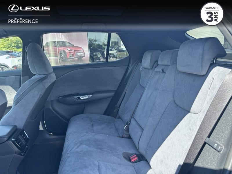 Photo 14 de l’annonce de LEXUS RZ d’occasion à vendre à MONTFAVET