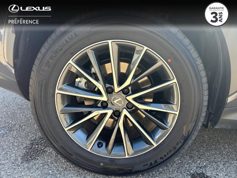 Photo 4 de l’annonce de LEXUS NX d’occasion à vendre à MONTFAVET