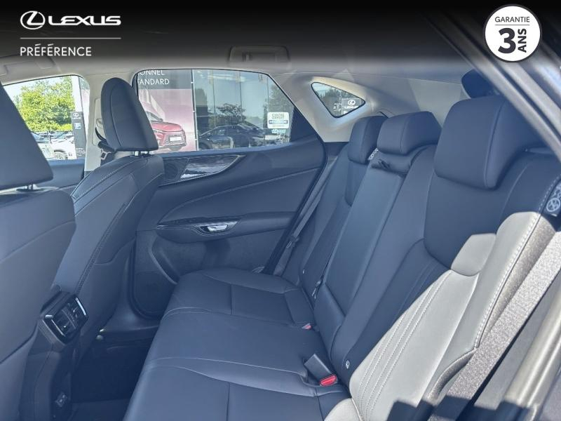 Photo 14 de l’annonce de LEXUS NX d’occasion à vendre à MONTFAVET