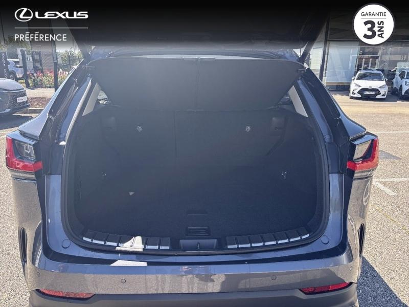 Photo 15 de l’annonce de LEXUS NX d’occasion à vendre à MONTFAVET