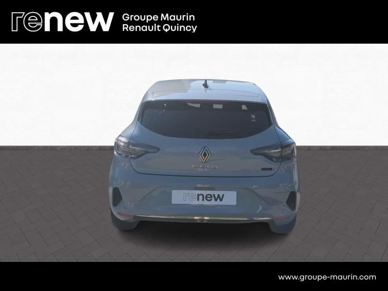 Photo 5 de l’annonce de RENAULT Clio d’occasion à vendre à QUINCY-SOUS-SÉNART