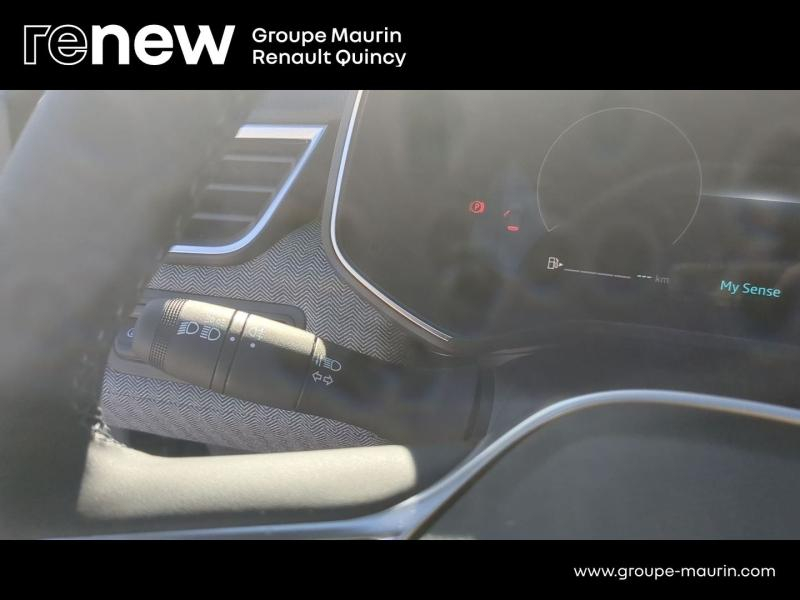 Photo 18 de l’annonce de RENAULT Clio d’occasion à vendre à QUINCY-SOUS-SÉNART