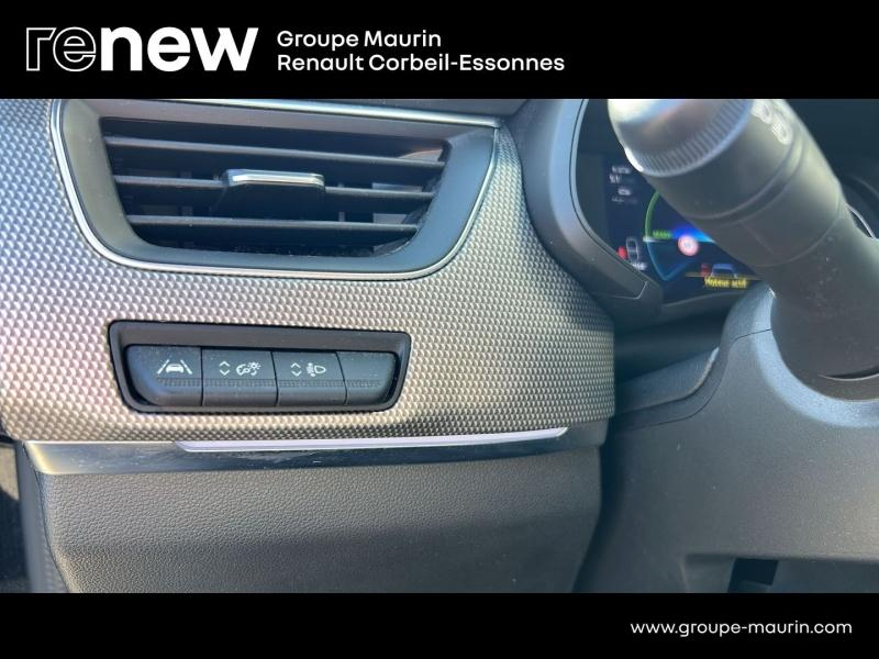 Photo 17 de l’annonce de RENAULT Arkana d’occasion à vendre à CORBEIL-ESSONNES