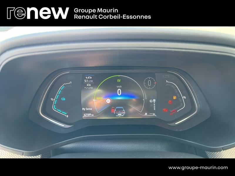 Photo 18 de l’annonce de RENAULT Arkana d’occasion à vendre à CORBEIL-ESSONNES