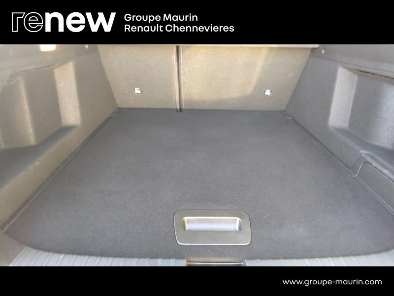 Photo 15 de l’annonce de RENAULT Arkana d’occasion à vendre à CHENNEVIÈRES-SUR-MARNE