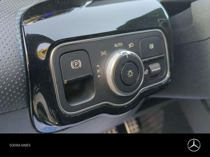 Photo 18 de l’annonce de MERCEDES-BENZ Classe A d’occasion à vendre à NIMES