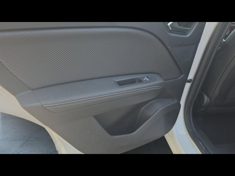 Photo 16 de l’annonce de RENAULT Captur d’occasion à vendre à PERPIGNAN