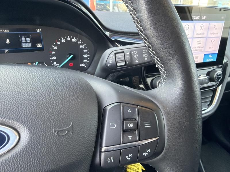 Photo 13 de l’annonce de FORD Fiesta d’occasion à vendre à VITROLLES