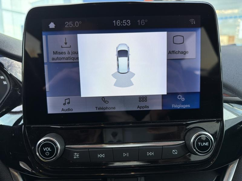 Photo 15 de l’annonce de FORD Fiesta d’occasion à vendre à VITROLLES