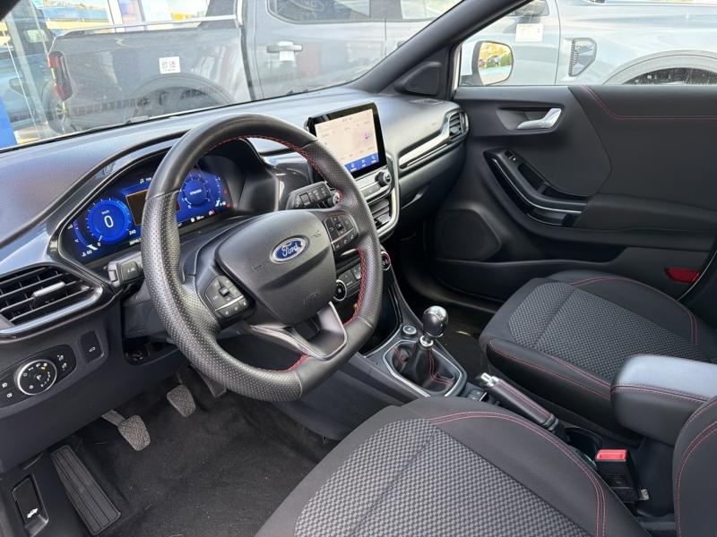 Photo 13 de l’annonce de FORD Puma d’occasion à vendre à VITROLLES