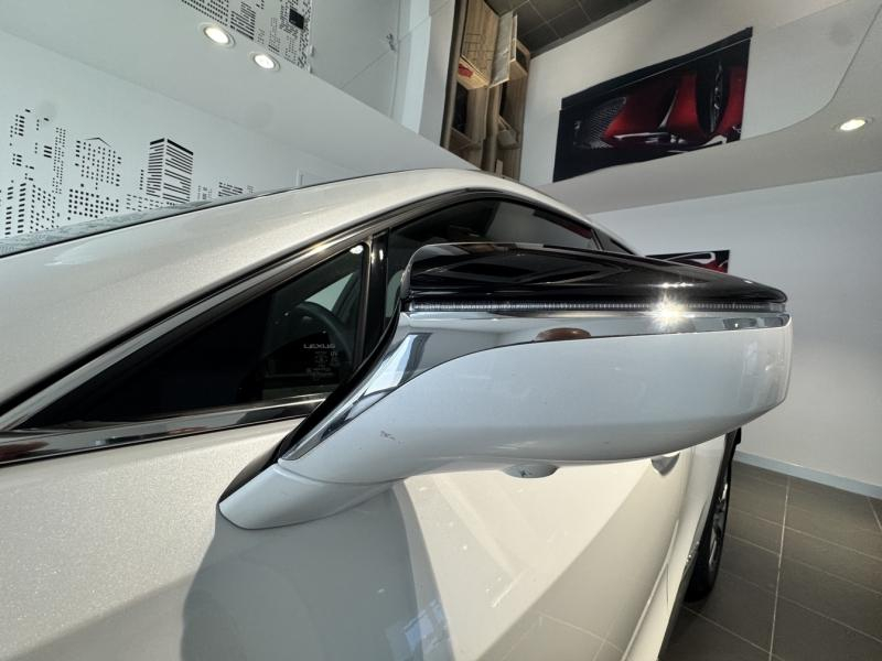 Photo 5 de l’annonce de LEXUS UX d’occasion à vendre à MONTFAVET