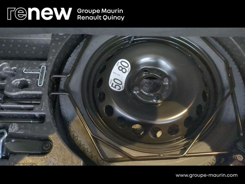 Photo 10 de l’annonce de RENAULT Clio d’occasion à vendre à QUINCY-SOUS-SÉNART