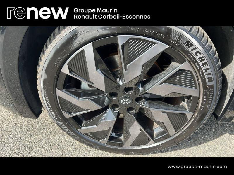Photo 9 de l’annonce de RENAULT  d’occasion à vendre à CORBEIL-ESSONNES