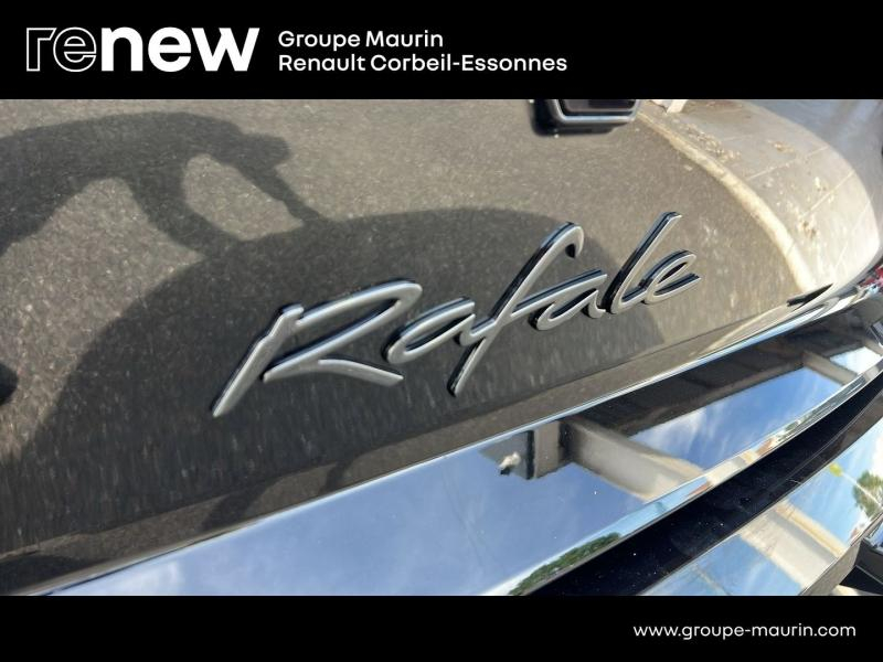 Photo 11 de l’annonce de RENAULT  d’occasion à vendre à CORBEIL-ESSONNES