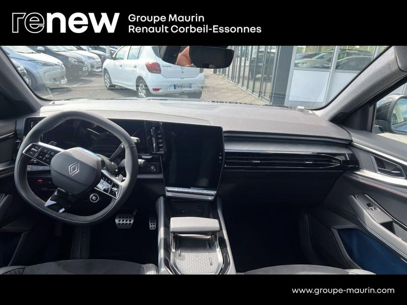 Photo 15 de l’annonce de RENAULT  d’occasion à vendre à CORBEIL-ESSONNES