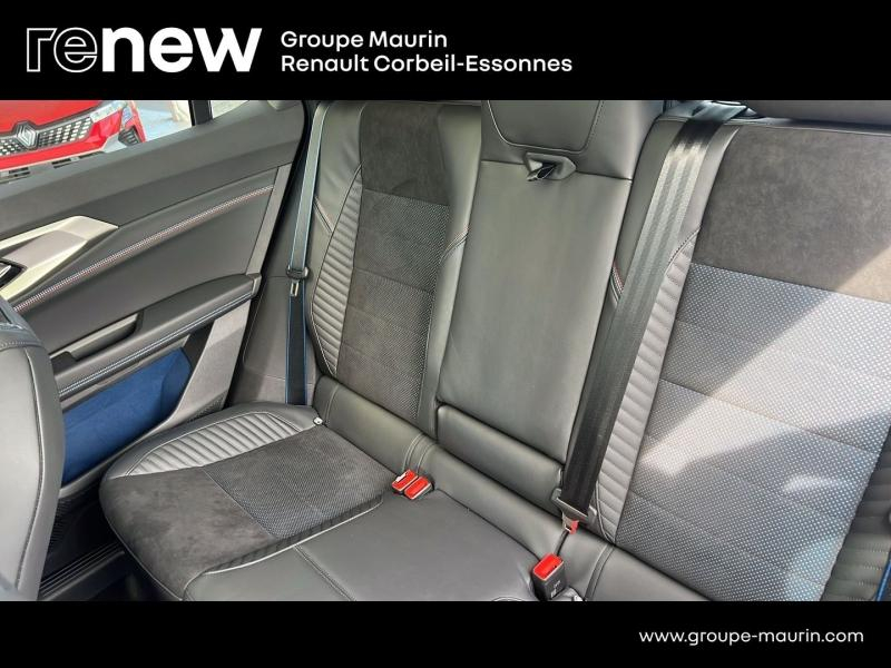 Photo 17 de l’annonce de RENAULT  d’occasion à vendre à CORBEIL-ESSONNES