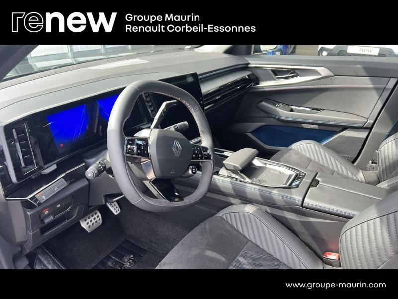 Photo 18 de l’annonce de RENAULT  d’occasion à vendre à CORBEIL-ESSONNES