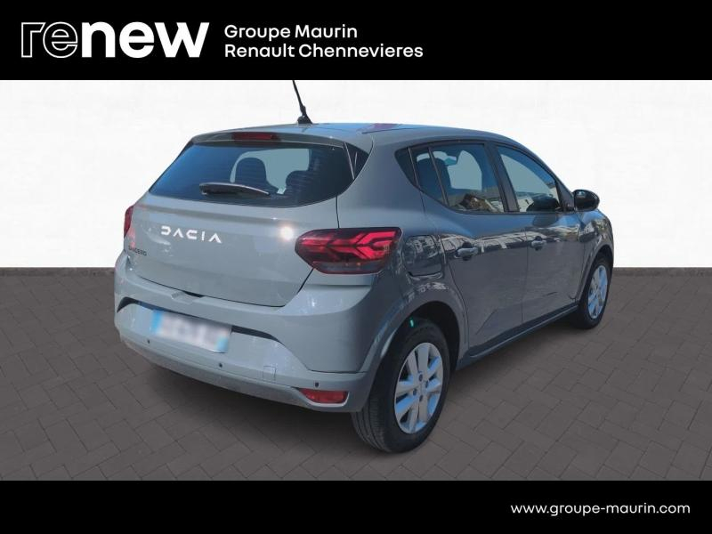 Photo 5 de l’annonce de DACIA Sandero d’occasion à vendre à CHENNEVIÈRES-SUR-MARNE