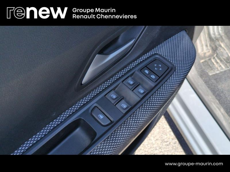 Photo 15 de l’annonce de DACIA Sandero d’occasion à vendre à CHENNEVIÈRES-SUR-MARNE