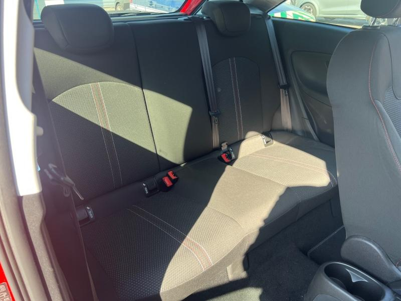 Photo 20 de l’annonce de OPEL Corsa d’occasion à vendre à TOULON