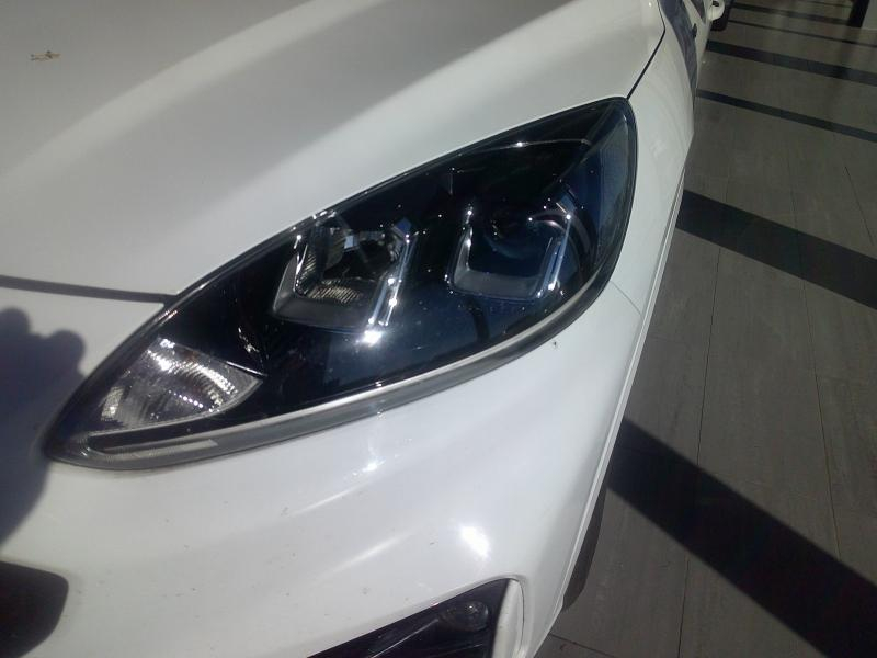 Photo 3 de l’annonce de FORD Kuga d’occasion à vendre à PERPIGNAN