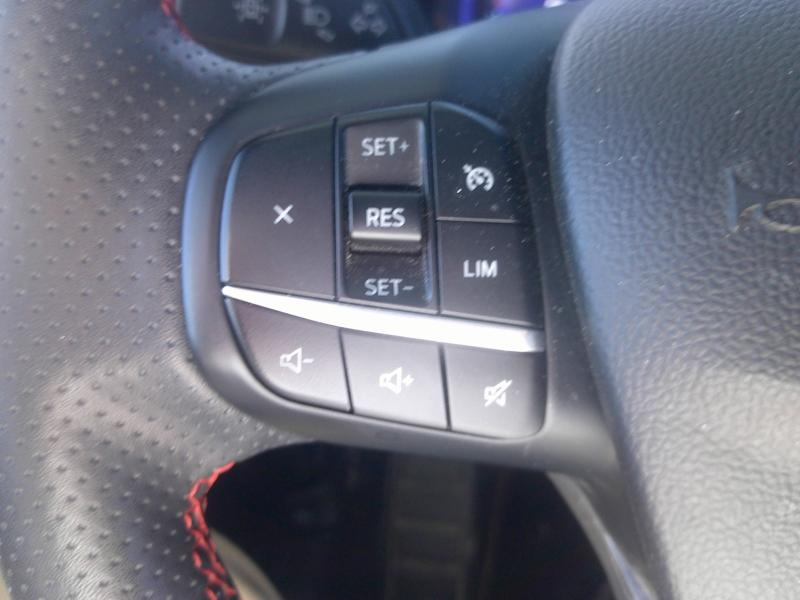 Photo 20 de l’annonce de FORD Kuga d’occasion à vendre à PERPIGNAN