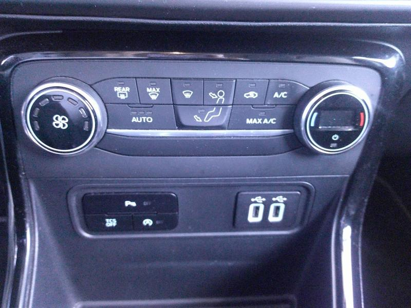 Photo 13 de l’annonce de FORD EcoSport d’occasion à vendre à PERPIGNAN