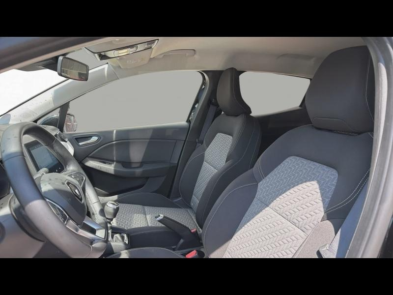 Photo 9 de l’annonce de RENAULT Clio d’occasion à vendre à NARBONNE