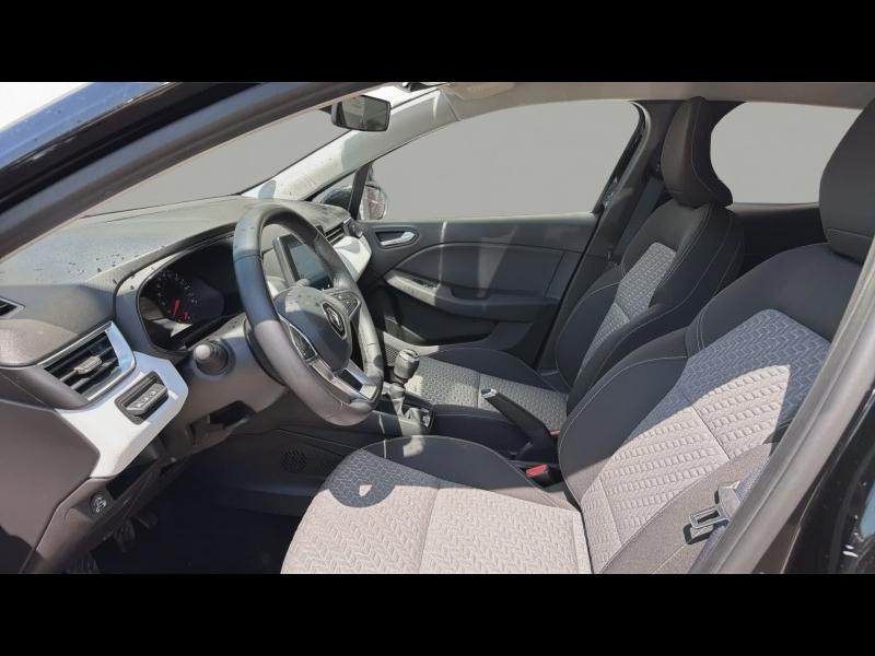 Photo 10 de l’annonce de RENAULT Clio d’occasion à vendre à NARBONNE