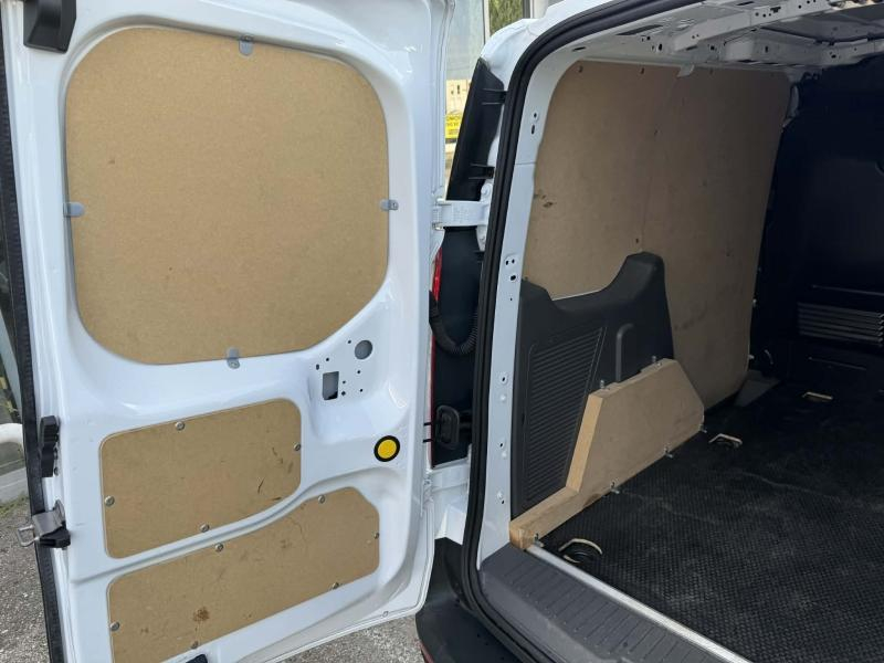 Photo 10 de l’annonce de FORD Transit Connect VUL d’occasion à vendre à ARLES