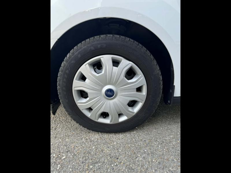Photo 13 de l’annonce de FORD Transit Connect VUL d’occasion à vendre à ARLES