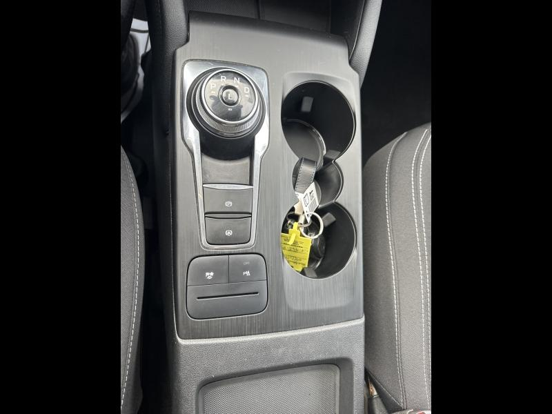 Photo 17 de l’annonce de FORD Kuga d’occasion à vendre à MARTIGUES