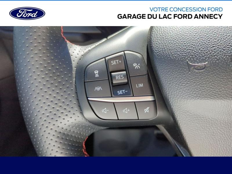 Photo 11 de l’annonce de FORD Kuga d’occasion à vendre à ANNECY