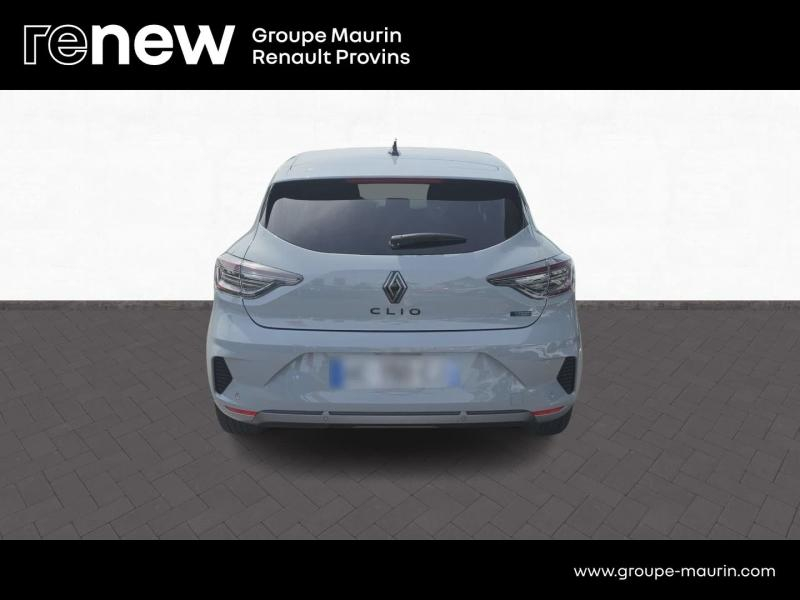 Photo 6 de l’annonce de RENAULT Clio d’occasion à vendre à PROVINS