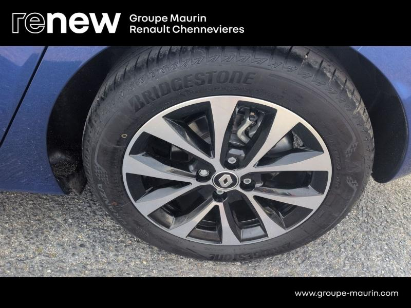 Photo 10 de l’annonce de RENAULT Clio d’occasion à vendre à CHENNEVIÈRES-SUR-MARNE