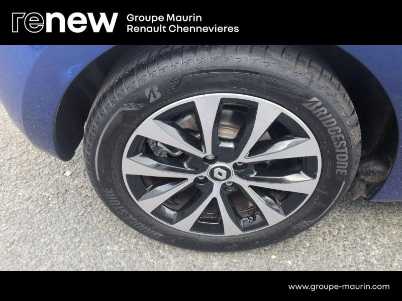 Photo 11 de l’annonce de RENAULT Clio d’occasion à vendre à CHENNEVIÈRES-SUR-MARNE