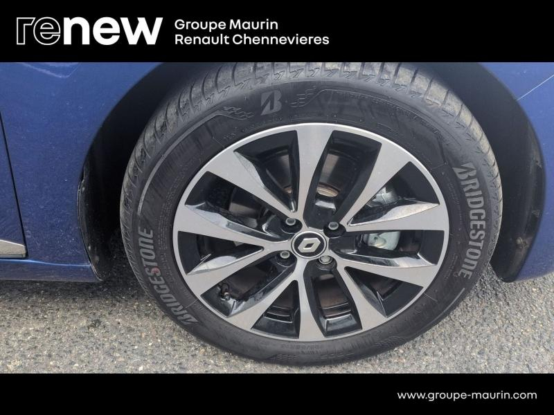 Photo 12 de l’annonce de RENAULT Clio d’occasion à vendre à CHENNEVIÈRES-SUR-MARNE