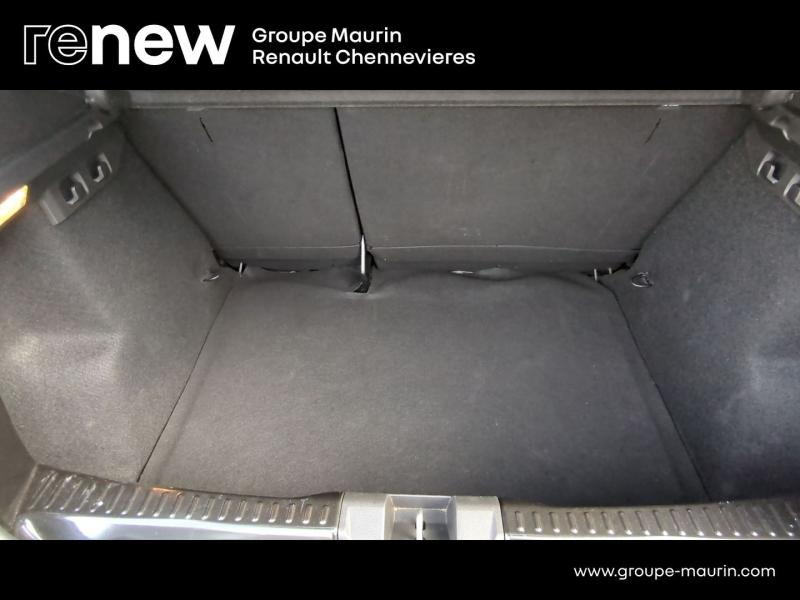 Photo 12 de l’annonce de DACIA Sandero d’occasion à vendre à CHENNEVIÈRES-SUR-MARNE