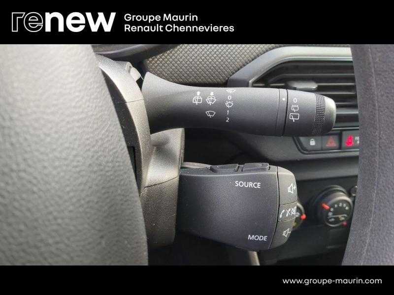 Photo 18 de l’annonce de DACIA Sandero d’occasion à vendre à CHENNEVIÈRES-SUR-MARNE