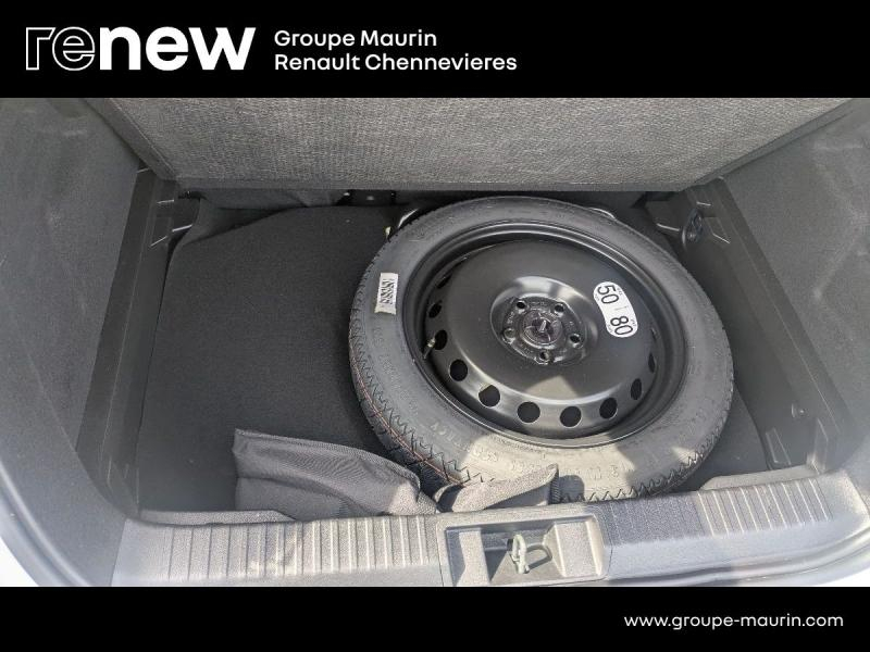 Photo 15 de l’annonce de RENAULT Captur d’occasion à vendre à CHENNEVIÈRES-SUR-MARNE