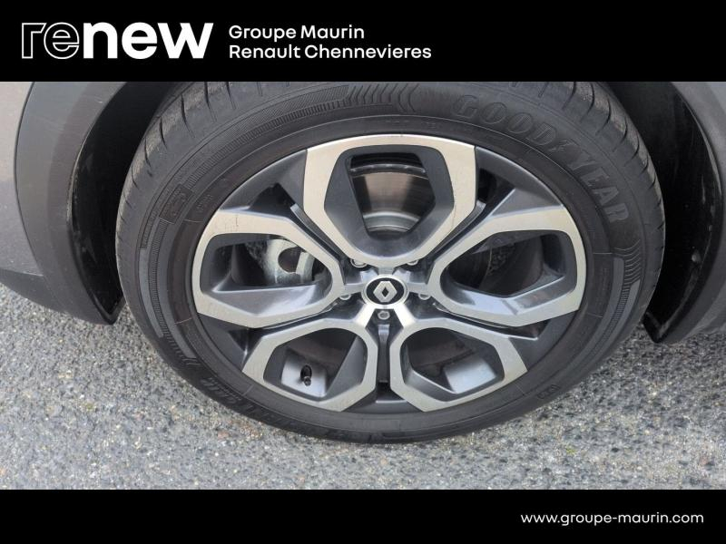Photo 9 de l’annonce de RENAULT Captur d’occasion à vendre à CHENNEVIÈRES-SUR-MARNE