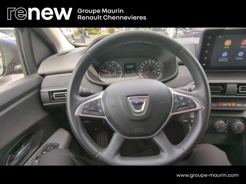 Photo 15 de l’annonce de DACIA Jogger d’occasion à vendre à CHENNEVIÈRES-SUR-MARNE