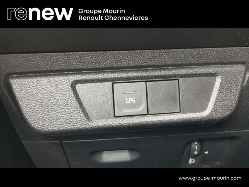 Photo 20 de l’annonce de DACIA Jogger d’occasion à vendre à CHENNEVIÈRES-SUR-MARNE