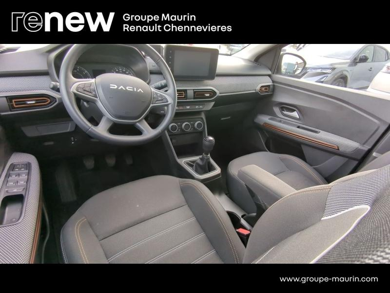 Photo 13 de l’annonce de DACIA Sandero d’occasion à vendre à CHENNEVIÈRES-SUR-MARNE