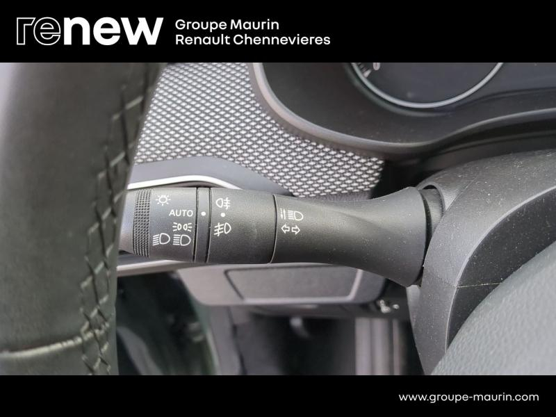 Photo 18 de l’annonce de DACIA Sandero d’occasion à vendre à CHENNEVIÈRES-SUR-MARNE
