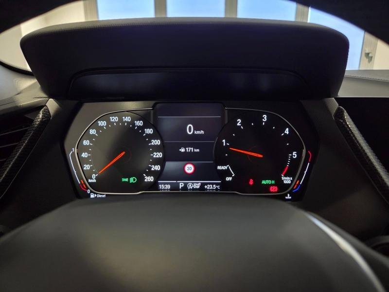 Photo 5 de l’annonce de BMW Série 1 d’occasion à vendre à AUBIÈRE