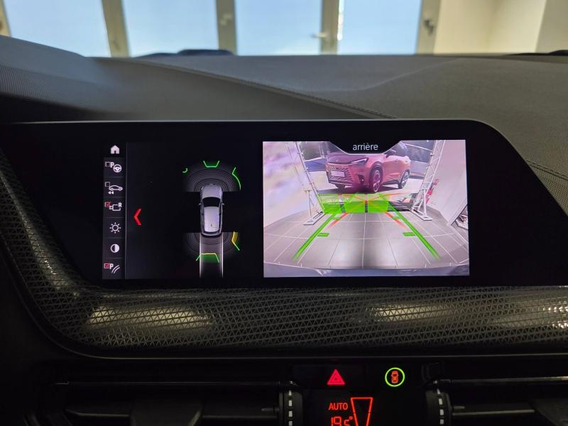 Photo 7 de l’annonce de BMW Série 1 d’occasion à vendre à AUBIÈRE